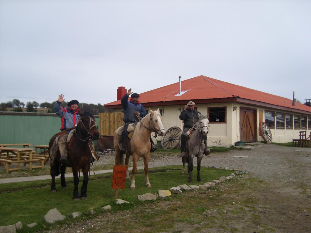Estancia Rio De Los Ciervos Punta Arenas Exterior foto
